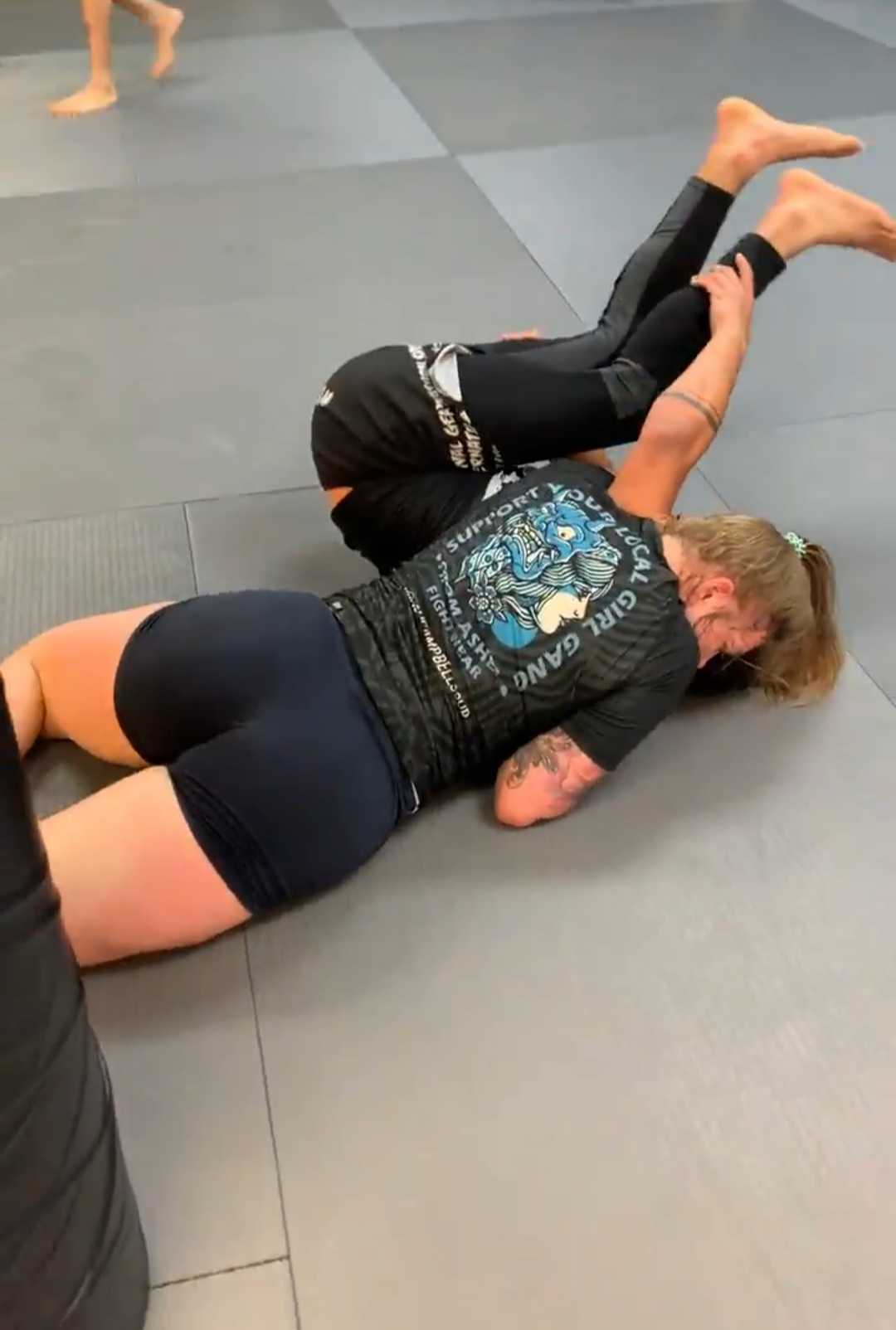 Women's Fit Girl Gang Ranked Rashguard